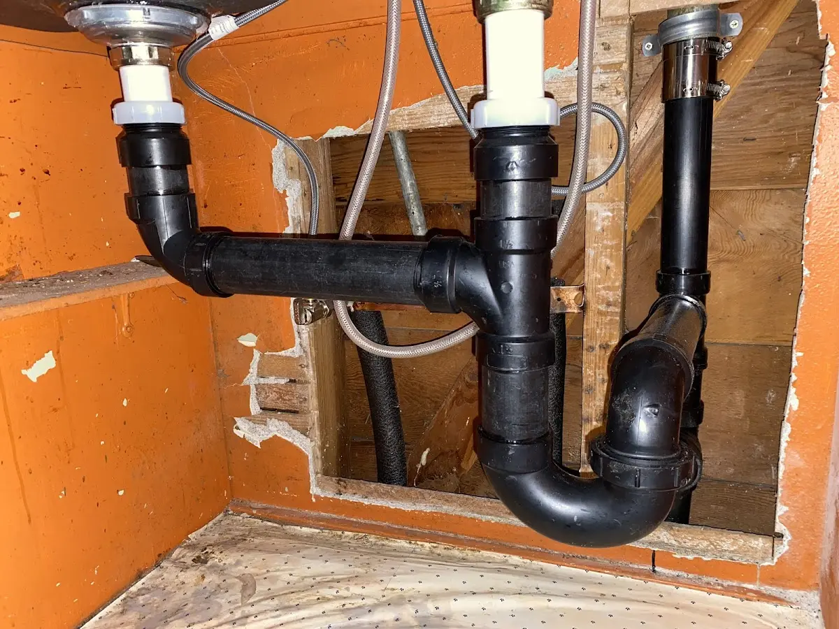 Professional Pipe Bursting equipment and tools on the job in Fort Polk South
